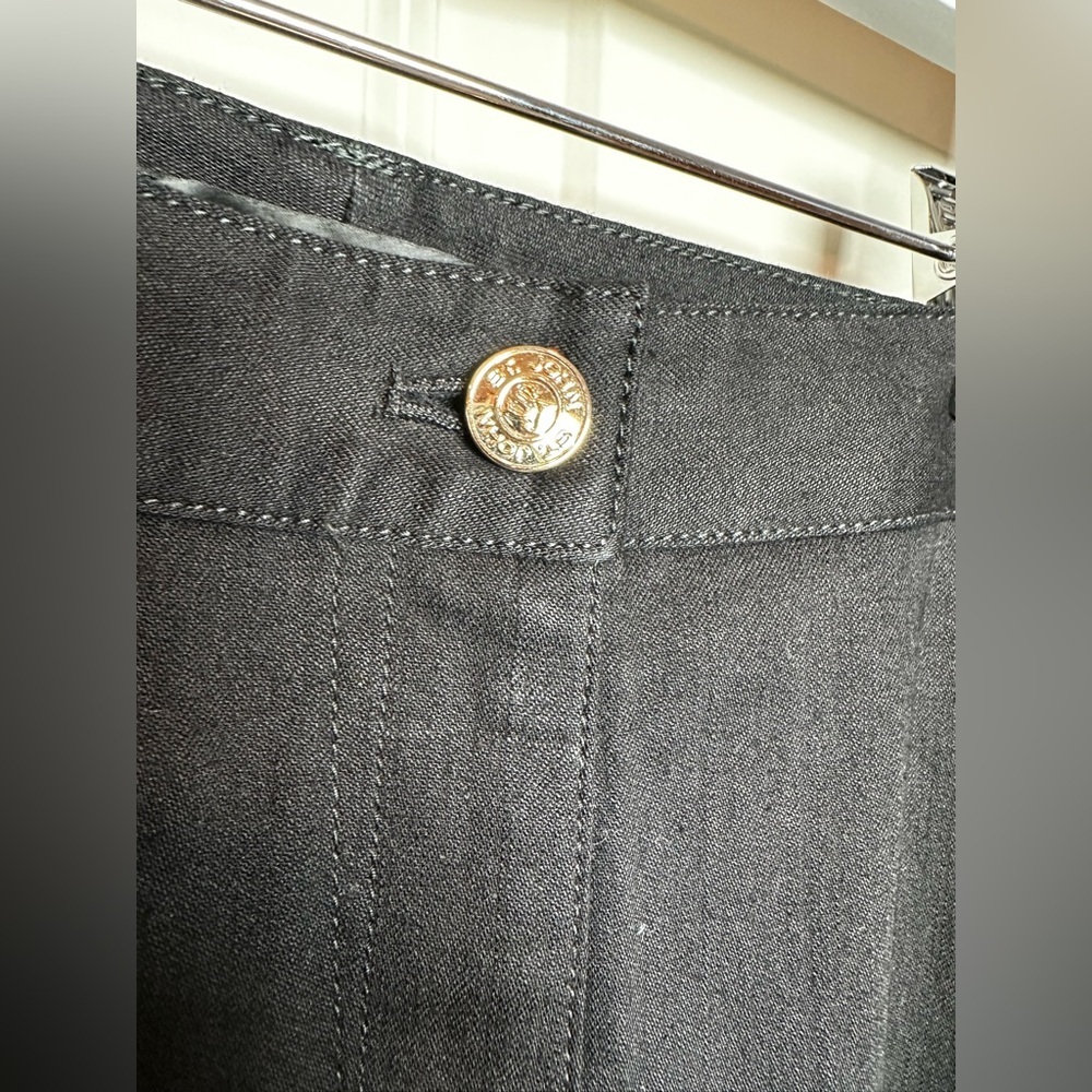 St. John Black Straight Leg Jeans - Picture 3 of 6
